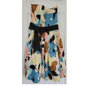 Review Australia  floral strapless dress  Size 12